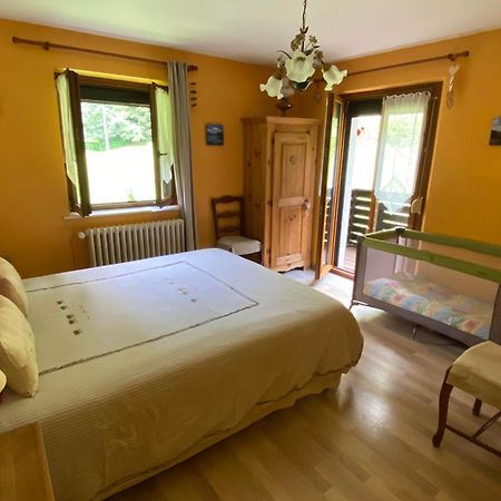 Chambres D'Hotes Des Cascades St-Nicolas Kruth エクステリア 写真